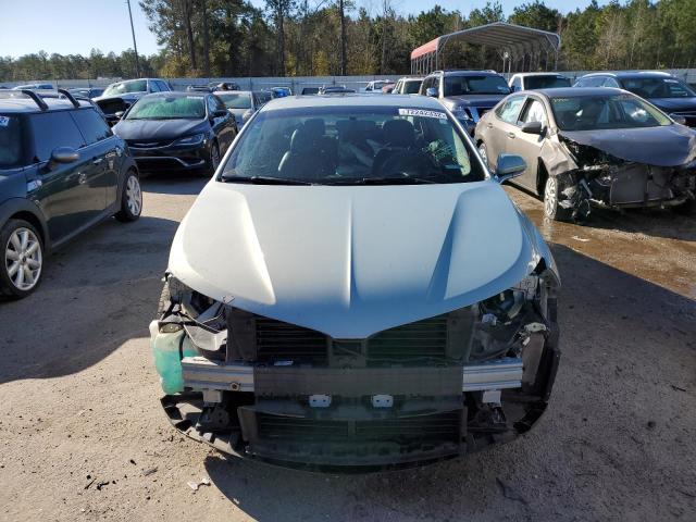 Photo 5 from auction – 2013 LINCOLN MKZ HYBRID with VIN 3LN6L2LU2DR800375