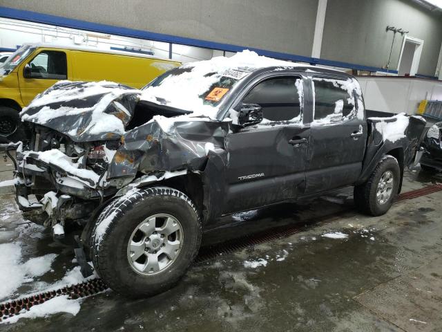 TOYOTA TACOMA DOU 2013 with VIN 3TMLU4EN4DM112932 - Photo from auction