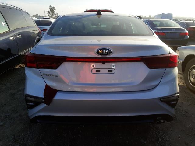 Photo 6 from auction – 2021 KIA FORTE FE with VIN 3KPF24AD0ME376076