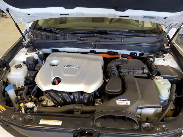 Photo 11 from auction – 2015 HYUNDAI SONATA HYB with VIN KMHEC4A41FA124833