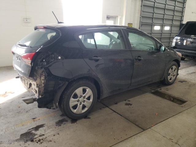 Photo 3 from auction – 2017 KIA FORTE LX with VIN KNAFK5A82H5693977