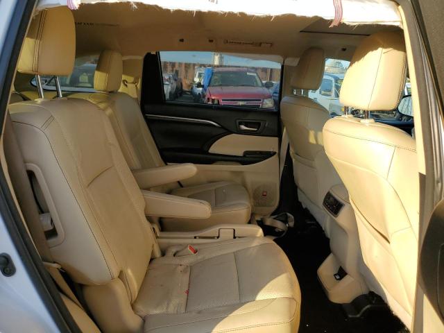 Photo 11 from auction – 2015 TOYOTA HIGHLANDER with VIN 5TDYKRFH5FS092212