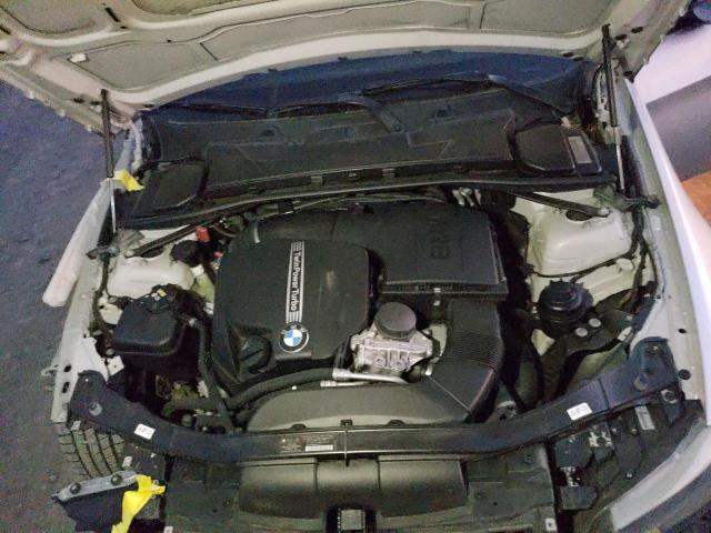Photo 11 from auction – 2011 BMW 335 I with VIN WBAPM5C55BE578492