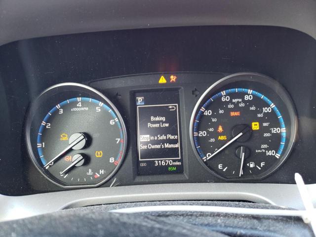 Photo 9 from auction – 2017 TOYOTA RAV4 XLE with VIN 2T3RFREV5HW690253