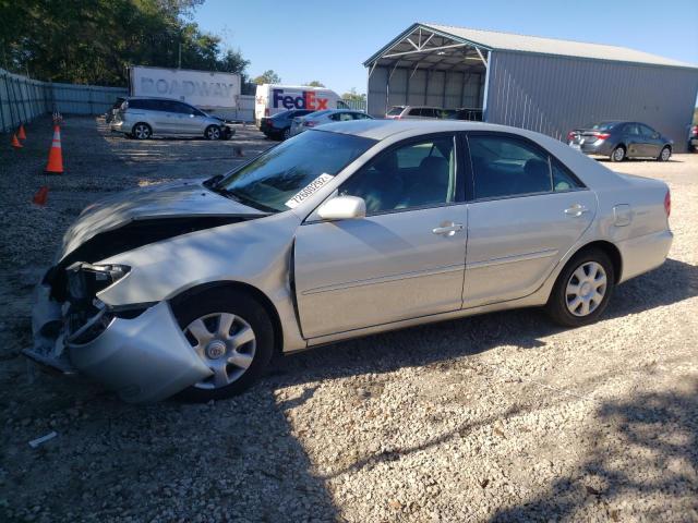 TOYOTA CAMRY LE 2004 with VIN 4T1BE32KX4U372997 - Photo from auction