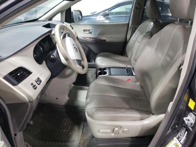 Photo 7 from auction – 2011 TOYOTA SIENNA XLE with VIN 5TDYK3DC0BS039352