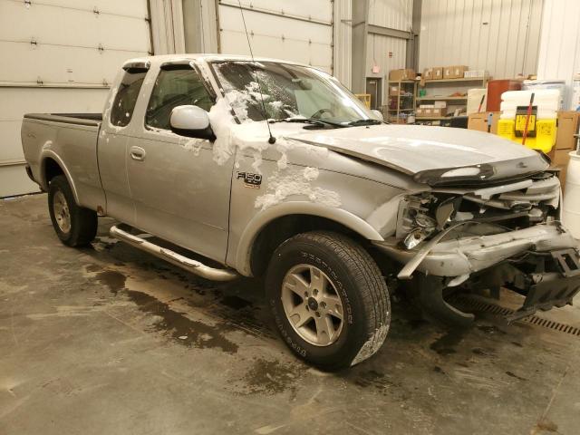 Photo 4 from auction – 2002 FORD F150 with VIN 2FTRX18W52CA16692