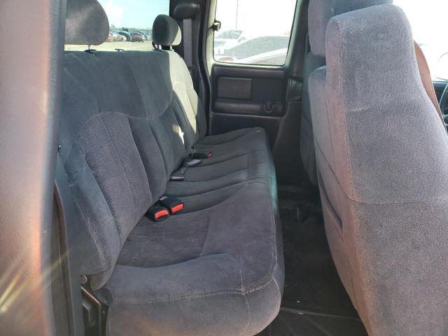 Photo 10 from auction – 2001 CHEVROLET SILVERADO with VIN 2GCEC19T511122973