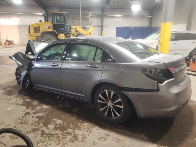 Photo 2 from auction – 2013 CHRYSLER 200 TOURIN with VIN 1C3CCBBG0DN717876