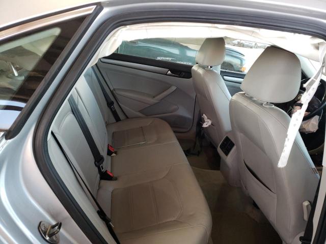 Photo 10 from auction – 2014 VOLKSWAGEN PASSAT SE with VIN 1VWBS7A35EC076451