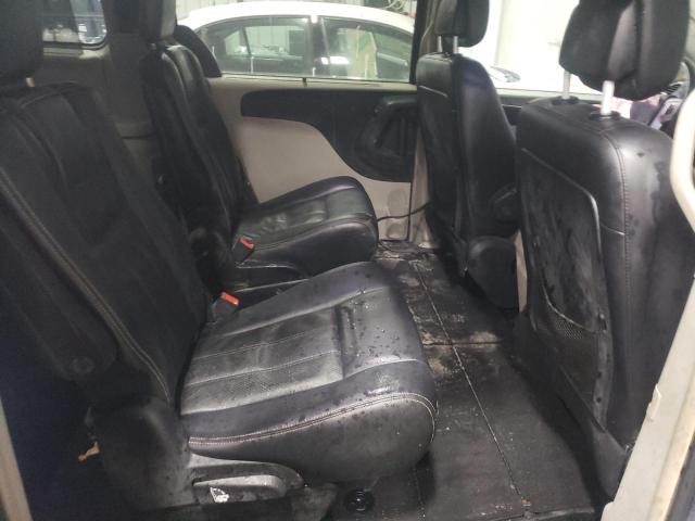 Photo 11 from auction – 2011 CHRYSLER TOWN & COU with VIN 2A4RR8DG6BR745244