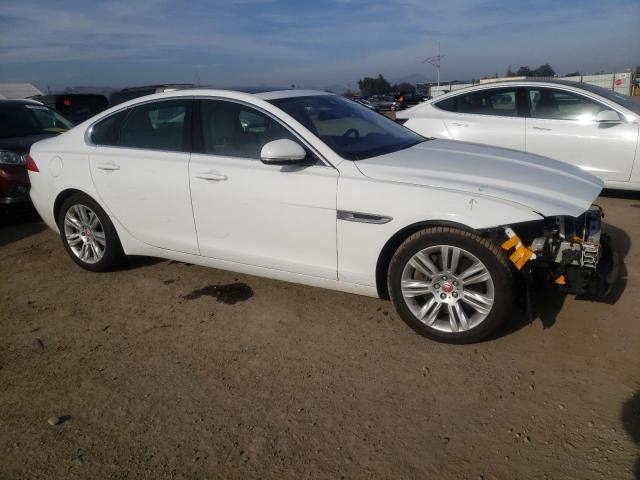 Photo 4 from auction – 2017 JAGUAR XF with VIN SAJBR4BV9HCY33161