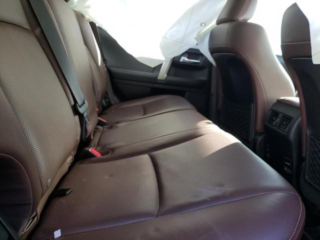 Photo 10 from auction – 2018 TOYOTA 4RUNNER SR with VIN JTEBU5JR8J5512094