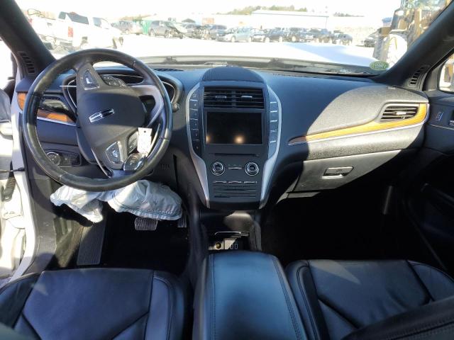 Photo 8 from auction – 2018 LINCOLN MKC RESERV with VIN 5LMCJ3C98JUL00765