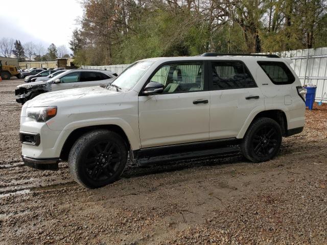 TOYOTA 4RUNNER SR 2020 with VIN JTEBU5JR2L5818341 - Photo from auction
