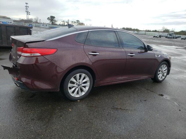 Photo 3 from auction – 2017 KIA OPTIMA EX with VIN 5XXGU4L36HG175315