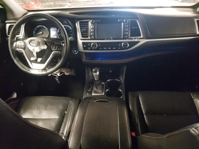 Photo 8 from auction – 2017 TOYOTA HIGHLANDER with VIN 5TDDZRFH0HS381320