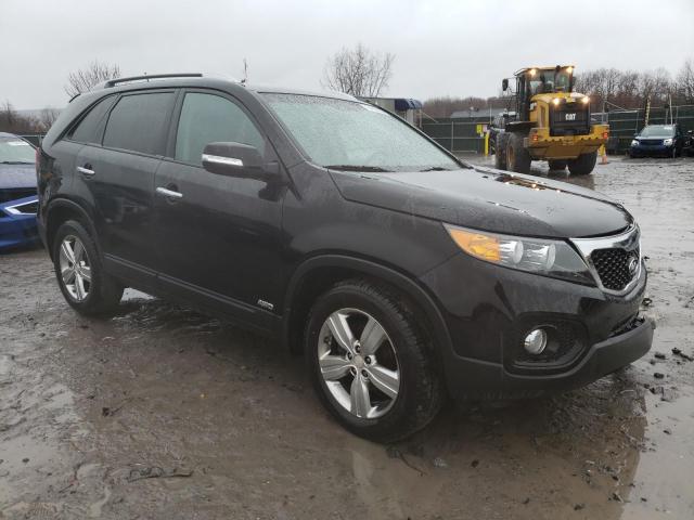 Photo 4 from auction – 2013 KIA SORENTO EX with VIN 5XYKUDA62DG320041