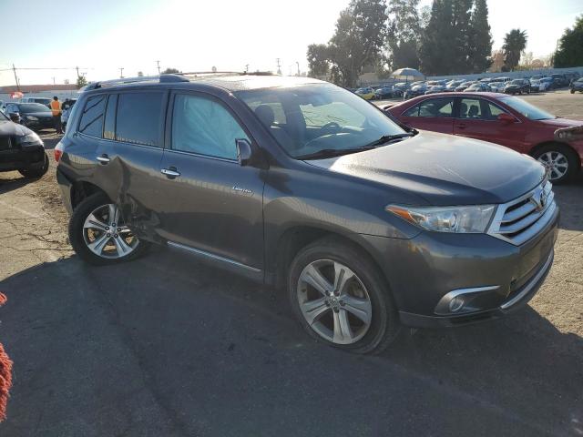 Photo 4 from auction – 2012 TOYOTA HIGHLANDER with VIN 5TDDK3EH9CS137791