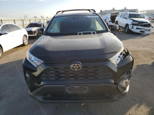 Photo 5 from auction – 2019 TOYOTA RAV4 XLE with VIN JTMW1RFV8KD504497