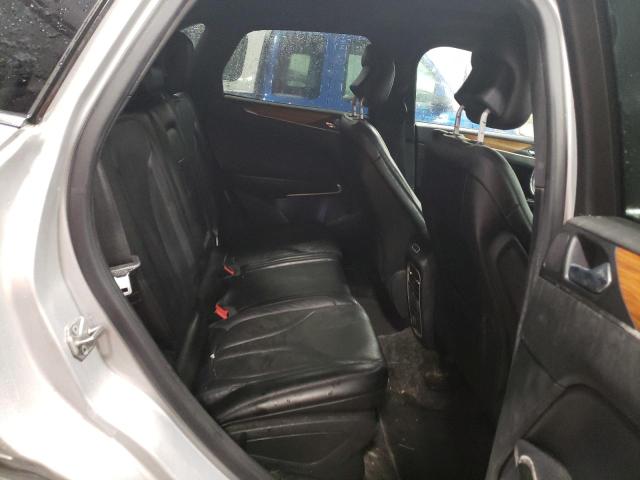 Photo 11 from auction – 2015 LINCOLN MKC with VIN 5LMCJ2A98FUJ03910