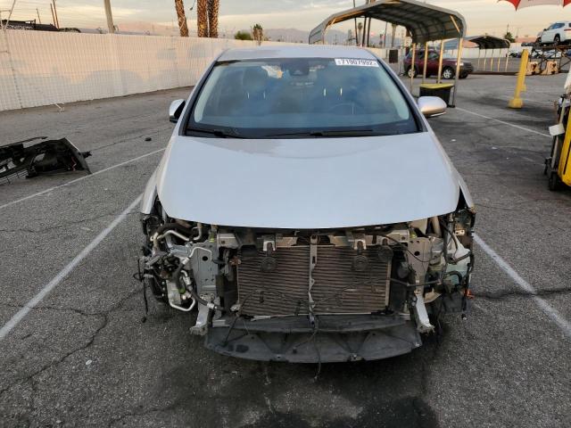 Photo 5 from auction – 2019 TOYOTA PRIUS PRIM with VIN JTDKARFP0K3109848