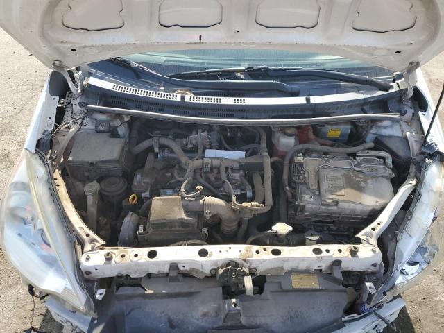 Photo 11 from auction – 2013 TOYOTA PRIUS C with VIN JTDKDTB33D1058271