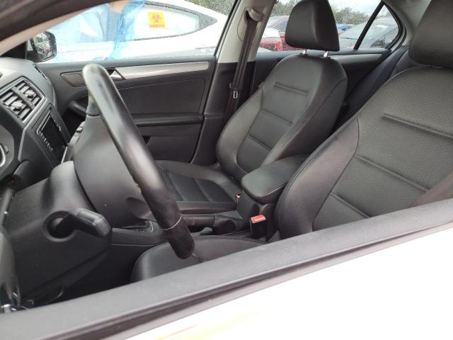 Photo 7 from auction – 2017 VOLKSWAGEN JETTA SE with VIN 3VWDB7AJ7HM307571