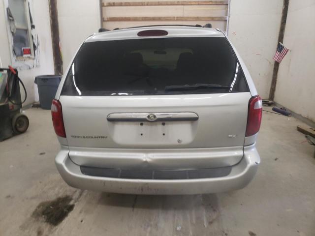 Photo 6 from auction – 2001 CHRYSLER TOWN & COU with VIN 2C8GP74L61R414235