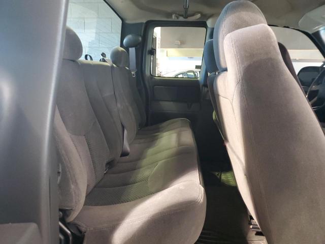 Photo 10 from auction – 2006 CHEVROLET SILVERADO with VIN 1GCEK19B36E101328