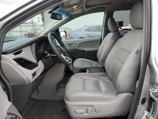 Photo 7 from auction – 2017 TOYOTA SIENNA XLE with VIN 5TDDZ3DC0HS167142