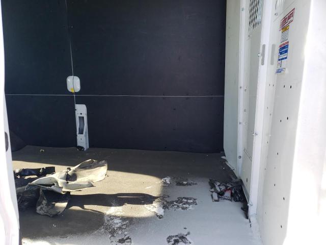Photo 11 from auction – 2019 FORD TRANSIT T- with VIN 1FTYR2CM1KKB38639