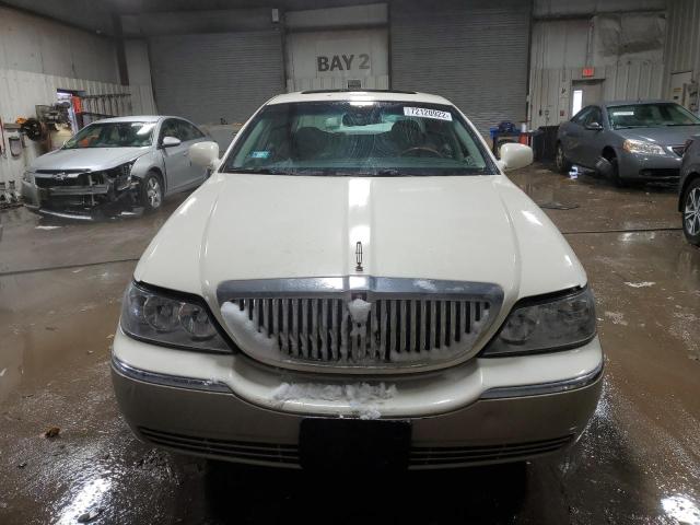Photo 5 from auction – 2007 LINCOLN TOWN CAR S with VIN 1LNHM82V27Y604669