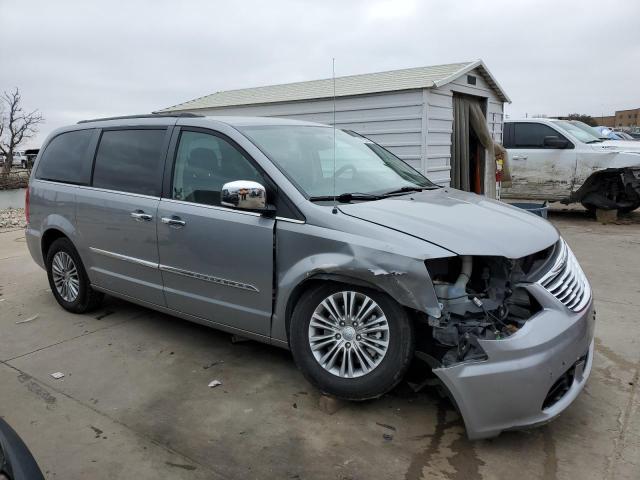 Photo 4 from auction – 2014 CHRYSLER TOWN & COU with VIN 2C4RC1CG9ER461157