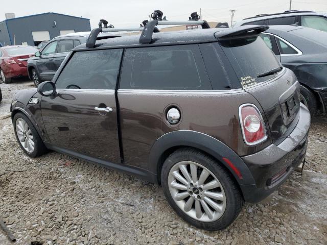 Photo 2 from auction – 2011 MINI COOPER S with VIN WMWSV3C58BTY11272