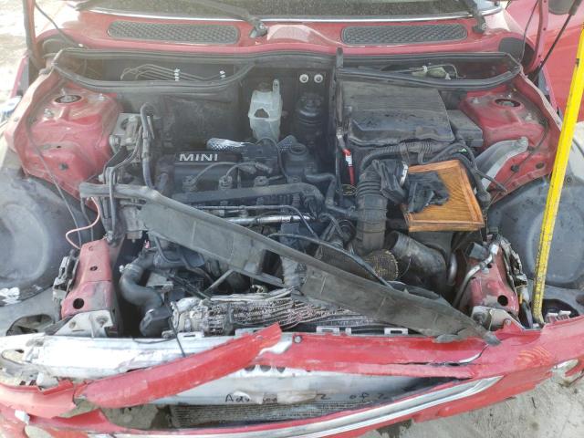 Photo 11 from auction – 2004 MINI COOPER with VIN WMWRC33434TJ54878