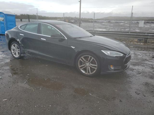 Photo 4 from auction – 2014 TESLA MODEL S with VIN 5YJSA1S15EFP46955