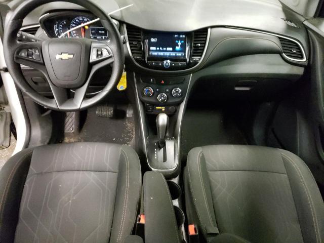 Photo 8 from auction – 2017 CHEVROLET TRAX 1LT with VIN 3GNCJPSB1HL194366