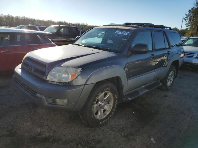 TOYOTA 4RUNNER SR 2003 with VIN JTEZU14R930003439 - Photo from auction