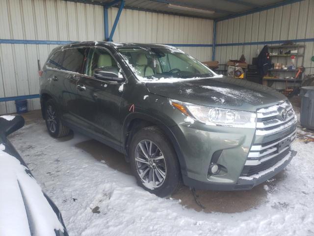 Photo 4 from auction – 2019 TOYOTA HIGHLANDER with VIN 5TDJZRFHXKS717422