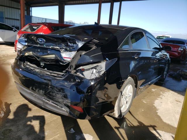 Photo 3 from auction – 2012 HYUNDAI SONATA HYB with VIN KMHEC4A49CA059628