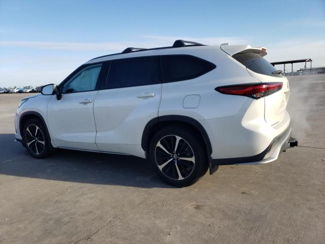 Photo 2 from auction – 2021 TOYOTA HIGHLANDER with VIN 5TDJZRBH1MS095334