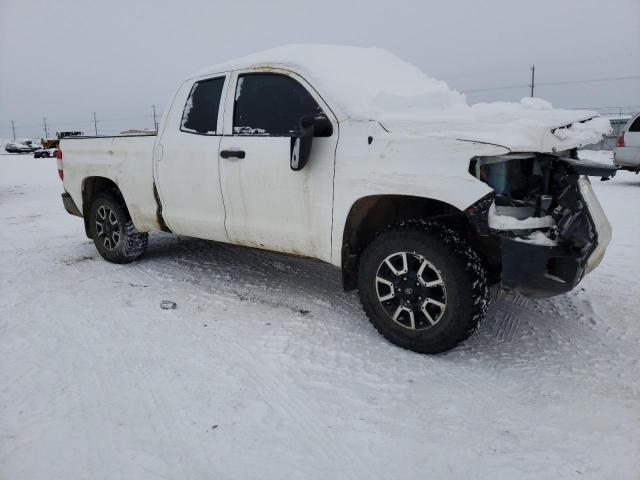 Photo 4 from auction – 2015 TOYOTA TUNDRA DOU with VIN 5TFUM5F10FX060945