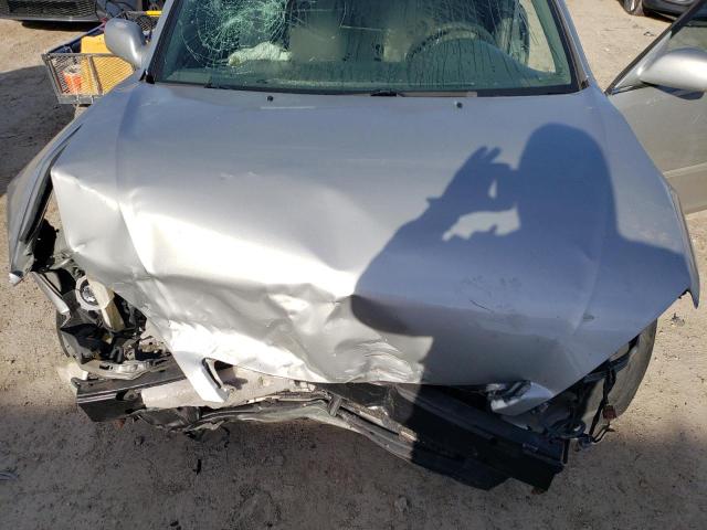 Photo 11 from auction – 2003 TOYOTA CAMRY LE with VIN 4T1BE30K63U747057