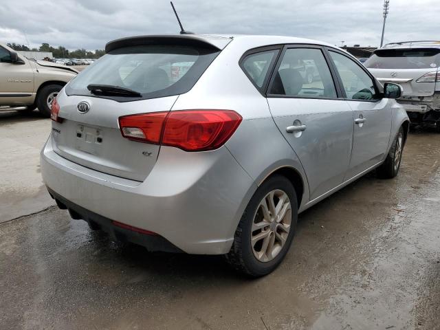 Photo 3 from auction – 2011 KIA FORTE EX with VIN KNAFU5A26B5369086