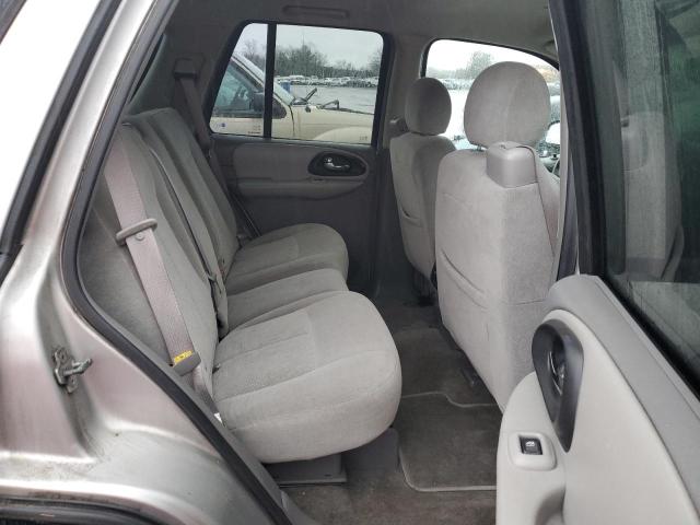 Photo 10 from auction – 2005 CHEVROLET TRAILBLAZE with VIN 1GNDT13S852163557