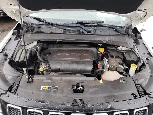 Photo 11 from auction – 2018 JEEP COMPASS SP with VIN 3C4NJDAB7JT100210