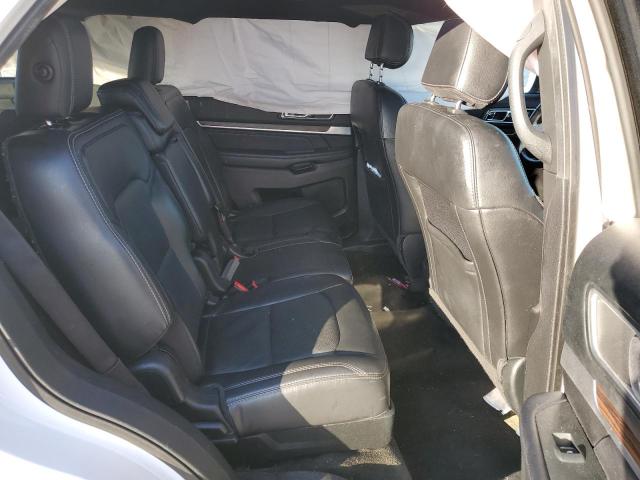Photo 10 from auction – 2017 FORD EXPLORER L with VIN 1FM5K8F83HGD95267