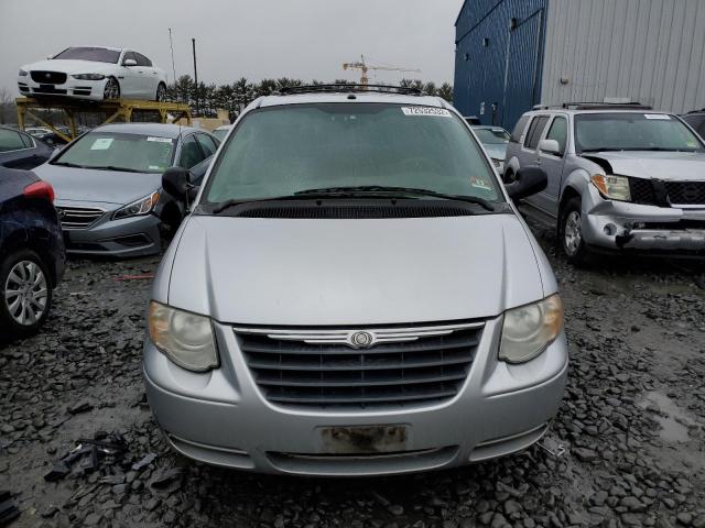 Photo 5 from auction – 2007 CHRYSLER TOWN AND C with VIN 2A4GP54L77R219012