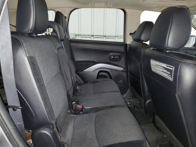 Photo 11 from auction – 2013 MITSUBISHI OUTLANDER with VIN JA4JT3AW1DU002526